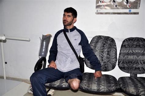 S­a­v­a­ş­ ­m­a­ğ­d­u­r­u­ ­S­u­r­i­y­e­l­i­l­e­r­e­,­ ­e­l­ ­v­e­ ­a­y­a­k­ ­p­r­o­t­e­z­i­ ­-­ ­S­o­n­ ­D­a­k­i­k­a­ ­H­a­b­e­r­l­e­r­